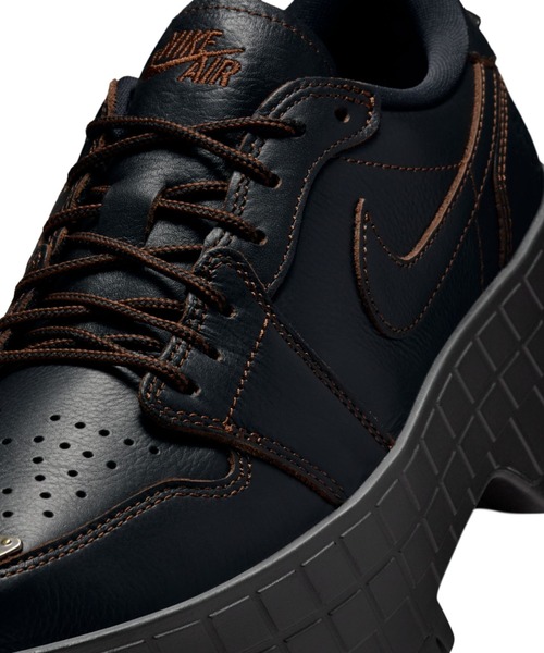 W AIR JORDAN 1 BROOKLYN LOW HF3184-002（スニーカー）｜JORDAN