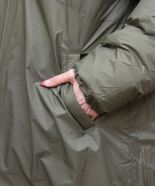 MARMOT(マーモット)の「Marmot/マーモット バーティカルロングダウンジャケット Vertical Long Down Jacket(ダウンジャケット/コート・メンズ・ブラック/カーキ・M/L)」の15枚目の写真
