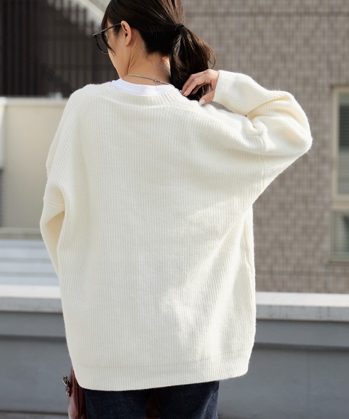 AO2（アオズ）の「Wool Knit V-Neck Cardigan / ウール ニット Vネック カーディガン（カーディガン/ボレロ・レディース・チャコール/ホワイト/ブラウン/ブラック・FREE）」の13枚目の写真