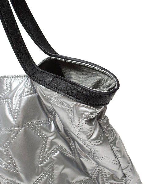 ROSE BUD（ローズバッド）の「STITCHED STAR TOTE BAG（トートバッグ・レディース・シルバー/ブラック・ONE SIZE）」の11枚目の写真