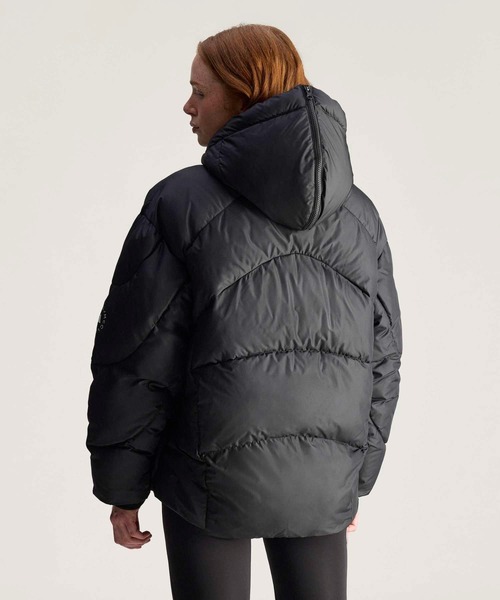 ジャケット・アウター adidas stellamccartney adidas by Stella McCartneyミッドレングス中わた入りウィンター