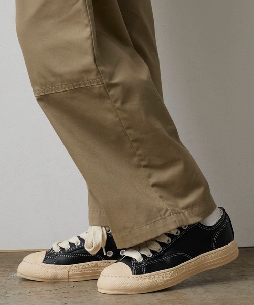 Maison MIHARA YASUHIRO（メゾンミハラヤスヒロ）の「General Scale. Maison MIHARA YASUHIRO /ジェネラルスケール メゾンミハラヤスヒロ TRENT/Leather Low-Top Sneakers キャンバス スニーカー（スニーカー・メンズ・ブラック/ホワイト・43/36/37/38/40/41/42/44）」の3枚目の写真