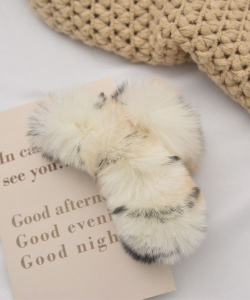 セール】【float】ふわふわ ファー アニマル柄 バンスクリップ【6色