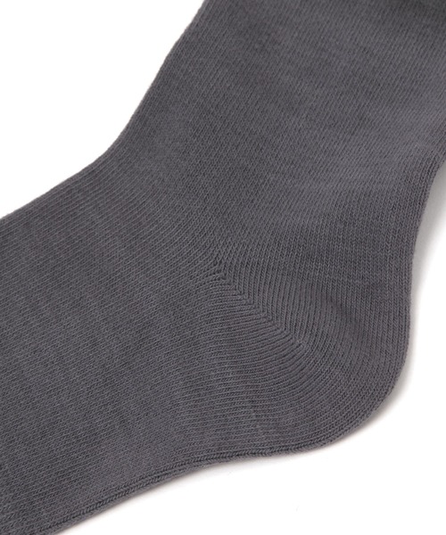 LAKOLE（ラコレ）の「ジャストグラデーションソックス / 581241（ソックス/靴下・メンズ・カーキ/レッド/グレー・FREE）」の5枚目の写真