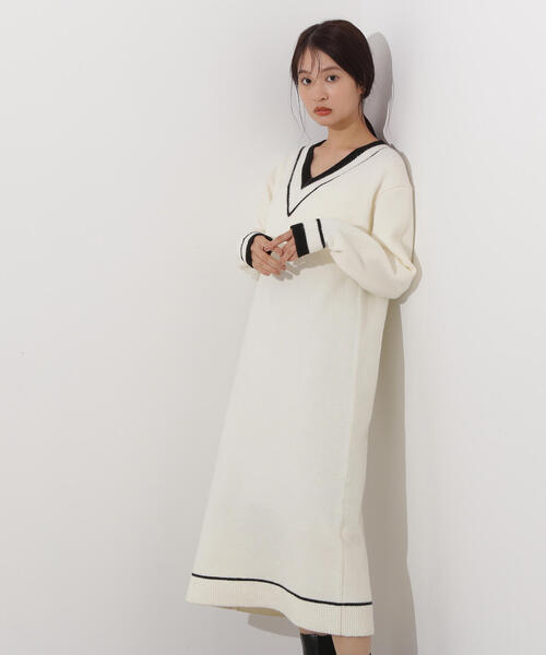 N.（N. Natural Beauty Basic）（エヌエヌナチュラルビューティーベーシック）の「チルデンマキシワンピース（ワンピース・レディース・オフホワイト/チャコールグレー・MEDIUM）」の2枚目の写真