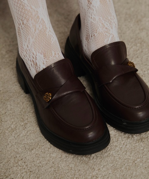 ローズモチーフローファー（ローファー）｜Nadana（ナダナ）の