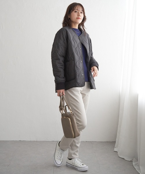 ikka（イッカ）の「【雑誌InRed12月号掲載】キルトファーリバーシブルブルゾン【2WAY／親子コーデ】（ブルゾン・レディース・ベージュ/ブルー/ブラック/カーキ・L/M/S）」の5枚目の写真