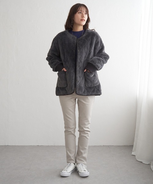 ikka（イッカ）の「【雑誌InRed12月号掲載】キルトファーリバーシブルブルゾン【2WAY／親子コーデ】（ブルゾン・レディース・ベージュ/ブルー/ブラック/カーキ・L/M/S）」の7枚目の写真