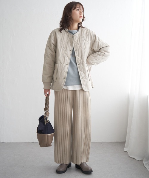 ikka（イッカ）の「【雑誌InRed12月号掲載】キルトファーリバーシブルブルゾン【2WAY／親子コーデ】（ブルゾン・レディース・ベージュ/ブルー/ブラック/カーキ・L/M/S）」の12枚目の写真