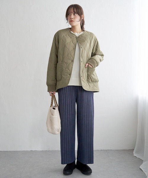 ikka（イッカ）の「【雑誌InRed12月号掲載】キルトファーリバーシブルブルゾン【2WAY／親子コーデ】（ブルゾン・レディース・ベージュ/ブルー/ブラック/カーキ・L/M/S）」の16枚目の写真