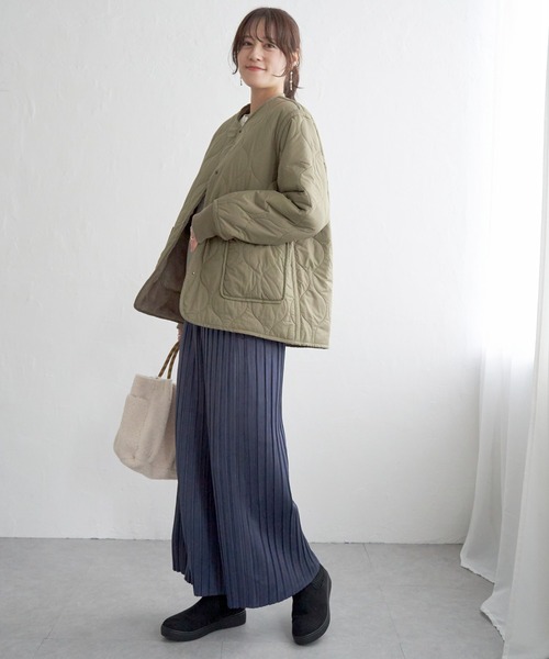 ikka（イッカ）の「【雑誌InRed12月号掲載】キルトファーリバーシブルブルゾン【2WAY／親子コーデ】（ブルゾン・レディース・ベージュ/ブルー/ブラック/カーキ・L/M/S）」の17枚目の写真