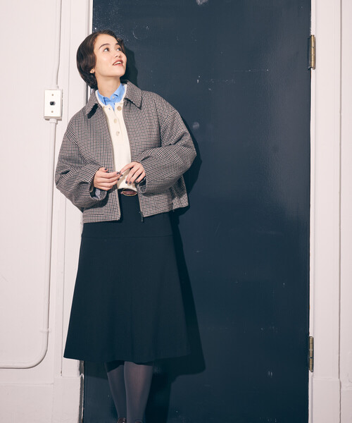 COMME CA ISM(コムサイズム)の「ステンカラー ブルゾン(ブルゾン・レディース・ブラウン系/グレー系・LARGE/MEDIUM)」の2枚目の写真