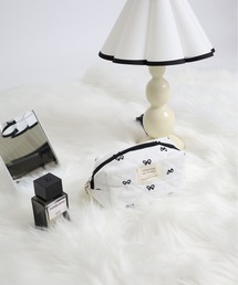 Vini（ヴィニ）の「リボンキルティングポーチ ミニサイズ（ポーチ）」