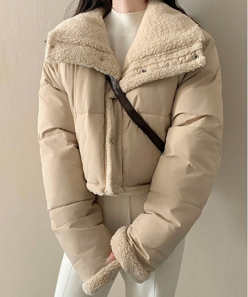 セール】【リバーシブル】ショート丈中綿ボアジャケット 軽量（ダウン