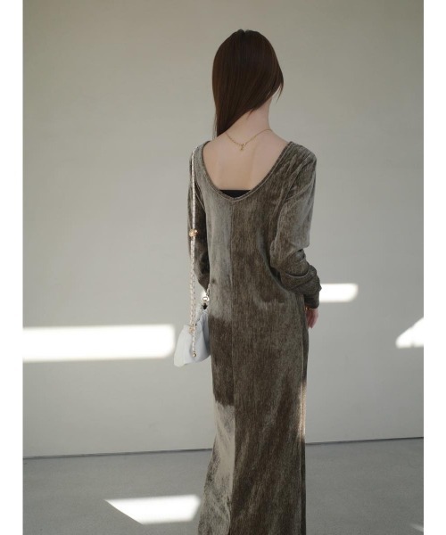 amel（エイメル）の「ベルベットバックオープンドレス / カーキ（ワンピース・レディース・カーキ・FREE）」の13枚目の写真