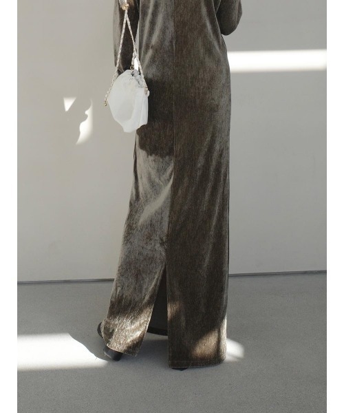 amel（エイメル）の「ベルベットバックオープンドレス / カーキ（ワンピース・レディース・カーキ・FREE）」の15枚目の写真