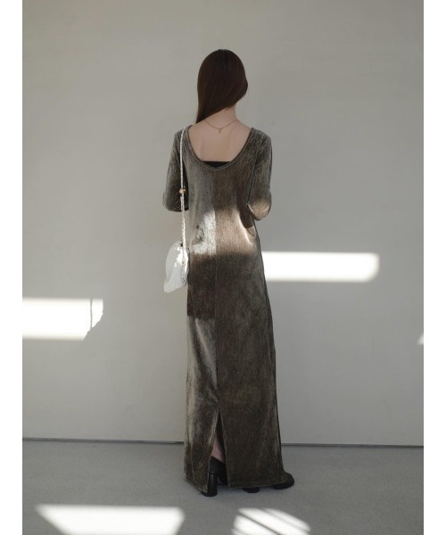 amel（エイメル）の「ベルベットバックオープンドレス / カーキ（ワンピース・レディース・カーキ・FREE）」の18枚目の写真