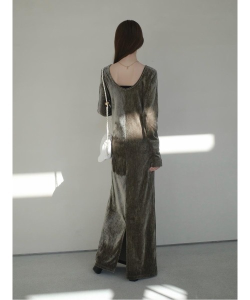 amel（エイメル）の「ベルベットバックオープンドレス / カーキ（ワンピース・レディース・カーキ・FREE）」の20枚目の写真