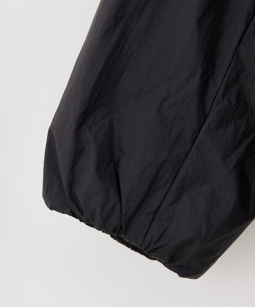 DANTON（ダントン）の「[DANTON/ダントン] ワンポイントロゴ ナイロンボンバージャケット（ブルゾン・レディース・ブラック/グレイッシュベージュ・M/S）」の21枚目の写真