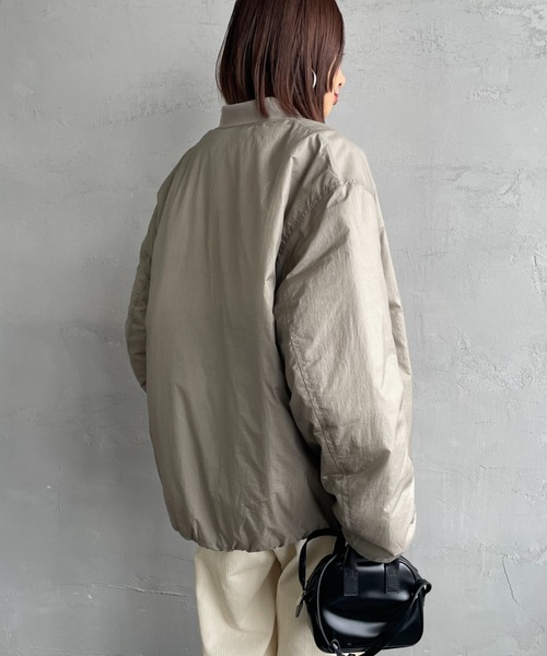 DANTON（ダントン）の「[DANTON/ダントン] ワンポイントロゴ ナイロンボンバージャケット（ブルゾン・レディース・ブラック/グレイッシュベージュ・M/S）」の7枚目の写真