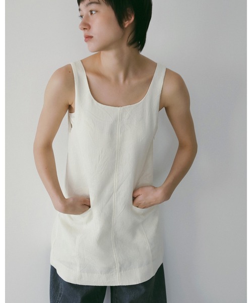 anuke（アンヌーク）の「Jacquard Square Tunic（タンクトップ・レディース・アイボリー/ネイビー・FREE）」の5枚目の写真