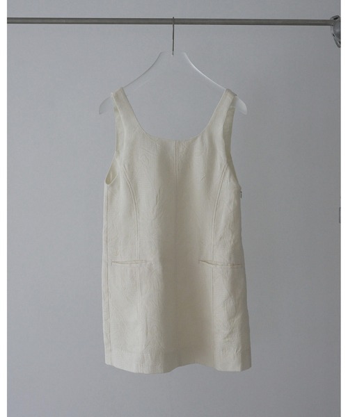 anuke（アンヌーク）の「Jacquard Square Tunic（タンクトップ・レディース・アイボリー/ネイビー・FREE）」の17枚目の写真