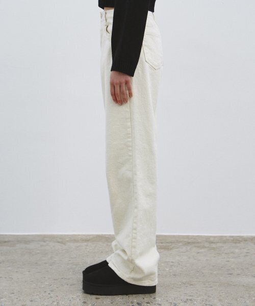 NICK&NICOLE(ニックアンドニコール)の「PREMIUM COLORFUL COTTON PANTS_CREAM(その他パンツ・レディース・その他・LARGE/MEDIUM/SMALL)」の4枚目の写真