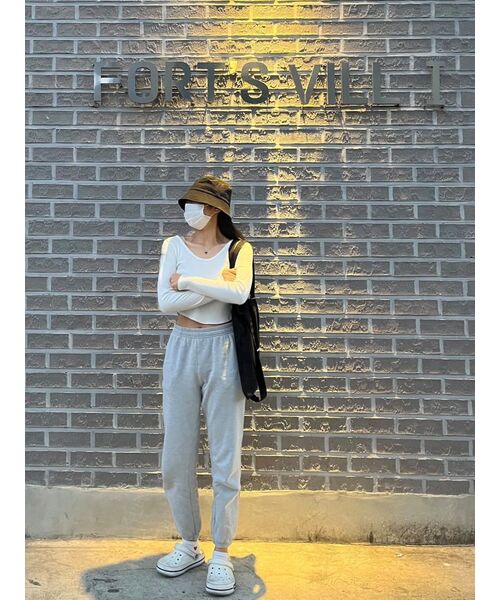 MUSINSA STANDARD WOMAN（ムシンサスタンダードウーマン）の「レディーススウェットパンツ[ミディアムグレー]（スウェットパンツ・レディース・その他・SMALL/MEDIUM/LARGE/X-SMALL）」の8枚目の写真