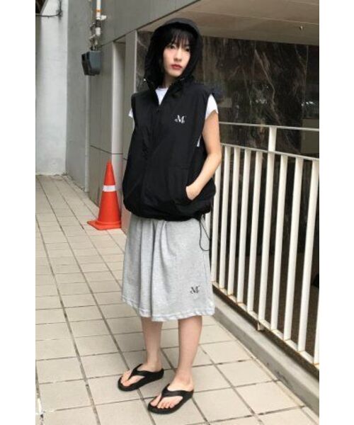MUCENT(ムセント)の「男女共用バミューダスウェットパンツ7部パンツショートパンツ(ブラック、グレー)(その他パンツ・レディース・ブラック/グレー・FREE)」の6枚目の写真