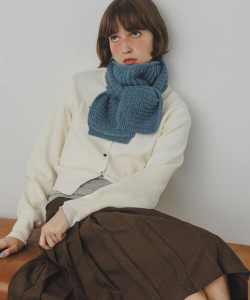 SMELLY（スメリー）の「コンパクトニットマフラー（マフラー・レディース・ベージュ/ブラウン/ブルー・-）」の17枚目の写真