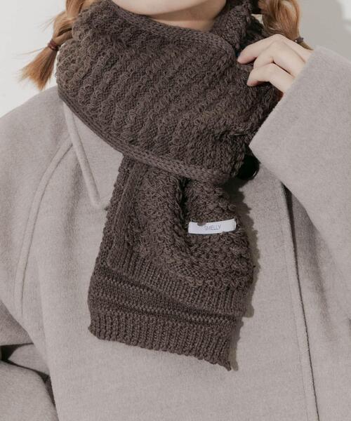 SMELLY（スメリー）の「コンパクトニットマフラー（マフラー・レディース・ベージュ/ブラウン/ブルー・-）」の5枚目の写真