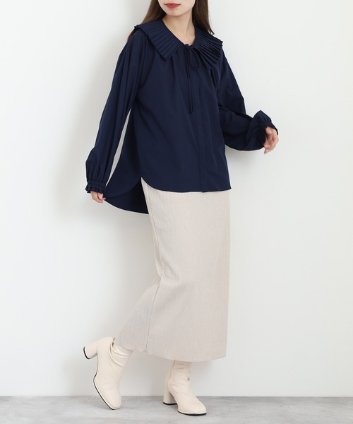 EGLANTINE(エグランティーヌ)の「EGLANTINE 衿プリーツ長袖ブラウス(シャツ/ブラウス・レディース・ラベンダー/ネイビー・40)」の14枚目の写真