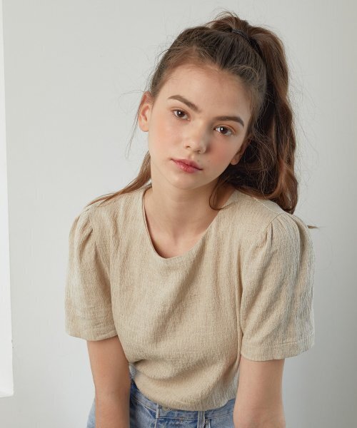 YUPPE(ヨッペ)の「LINEN SHIRRING SHIRT_BEIGE(シャツ/ブラウス・レディース・その他・FREE)」の4枚目の写真