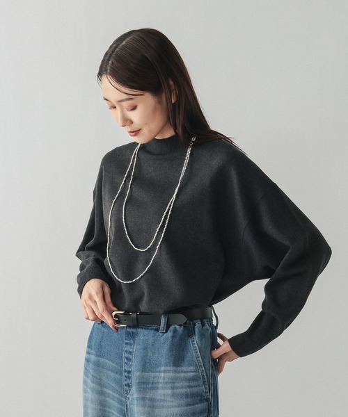 GLOBAL WORK（グローバルワーク）の「フワフワHugmeハイネックチュニック/581165（ニット/セーター・レディース・チャコールグレー/グレー/ダークブラウン/ライトグリーン/ライトベージュ/ブラック・MEDIUM/LARGE）」の14枚目の写真