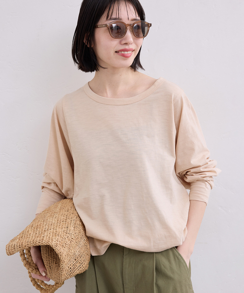 SLOBE IENA（スローブイエナ）の「シアー天竺ニュアンスプルオーバー（Tシャツ/カットソー・レディース・ベージュ/ホワイト/ブラック/ダークパープル・FREE）」の3枚目の写真