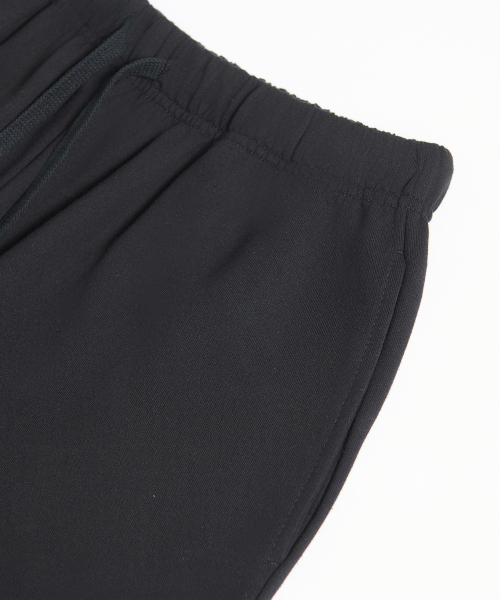 TEN PAST SEVEN(テン ファスト セブン)の「ロゴスウェットショーツ - ブラック(その他パンツ・メンズ・その他・SMALL/MEDIUM/LARGE)」の4枚目の写真