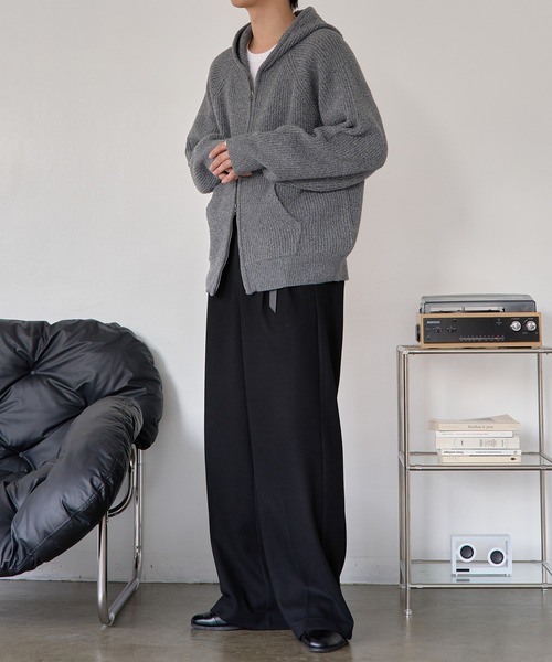 epnok(エプノック)の「ウール混セミワイドストレートスラックス(スラックス・メンズ・ブラック・SMALL/MEDIUM/LARGE)」の3枚目の写真