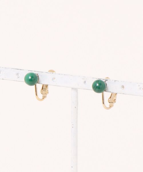 CERCA(チェルカ)の「september/マラカイトround earring(イヤリング・レディース・グリーン・FREE)」の1枚目の写真