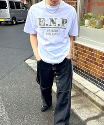 迷彩柄アップリケ刺繍Tシャツ
