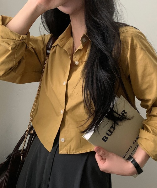SallyLunn(サリーラン)の「クロップドカラーシャツ(シャツ/ブラウス・レディース・ホワイト/ネイビー/イエロー/スミクロ・MEDIUM/LARGE)」の22枚目の写真