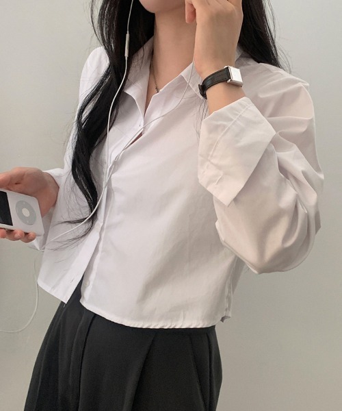 SallyLunn(サリーラン)の「クロップドカラーシャツ(シャツ/ブラウス・レディース・ホワイト/ネイビー/イエロー/スミクロ・MEDIUM/LARGE)」の13枚目の写真