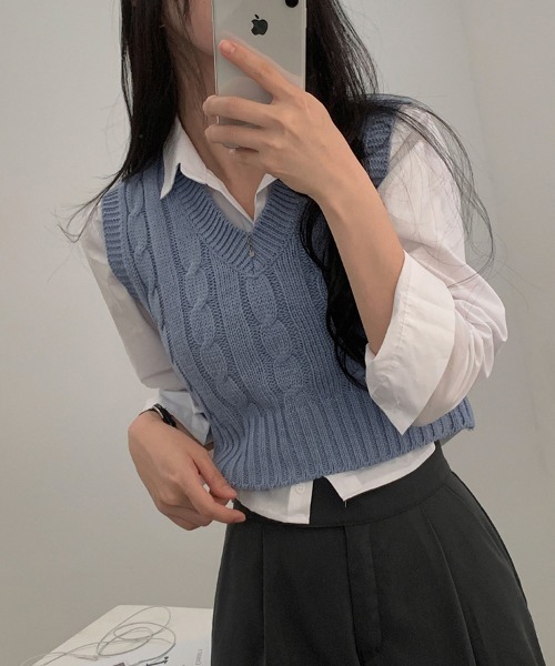 SallyLunn(サリーラン)の「クロップドカラーシャツ(シャツ/ブラウス・レディース・ホワイト/ネイビー/イエロー/スミクロ・MEDIUM/LARGE)」の15枚目の写真