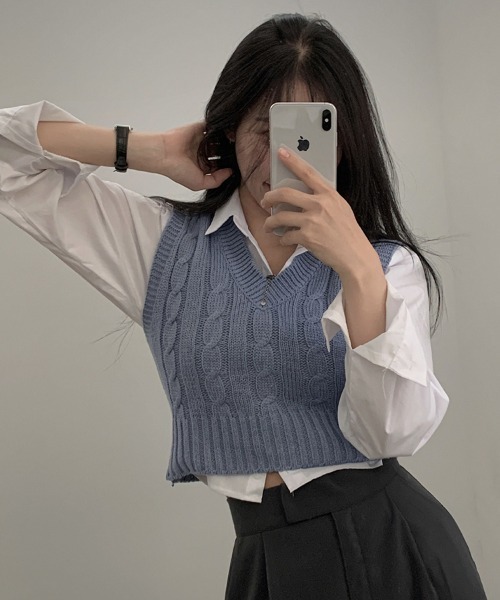 SallyLunn(サリーラン)の「クロップドカラーシャツ(シャツ/ブラウス・レディース・ホワイト/ネイビー/イエロー/スミクロ・MEDIUM/LARGE)」の5枚目の写真