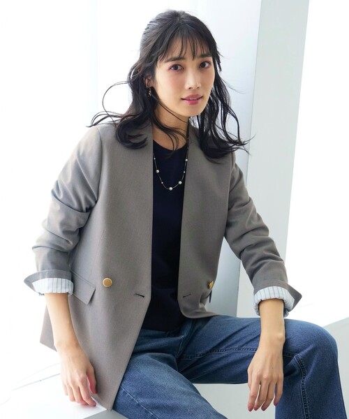 ANY SIS(エニィスィス)の「褒めらレディストレッチ カラーレス ジャケット(ノーカラージャケット・レディース・ネイビー系/ライトグレー系6/ベージュ系6・SMALL/MEDIUM/LARGE)」の7枚目の写真