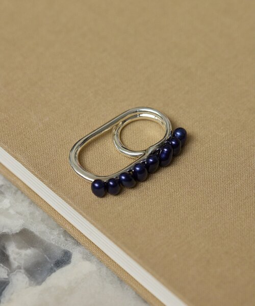 Whim Gazette（ウィムガゼット）の「【Hoaw.】パールダブルリング（リング・レディース・シルバー系その他4・FREE）」の4枚目の写真