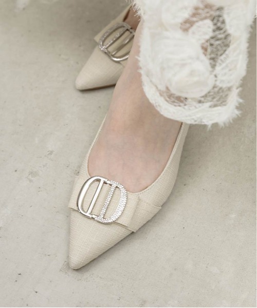 RANDA（ランダ）の「ビジューパーツポインテッドトゥパンプス（パンプス・レディース・ベージュ/アイボリー/ブラック・24/24.5/22.5/23/23.5/22/25.5/25）」の6枚目の写真