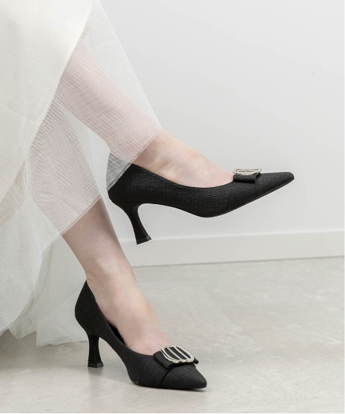 RANDA（ランダ）の「ビジューパーツポインテッドトゥパンプス（パンプス・レディース・ベージュ/アイボリー/ブラック・24/24.5/22.5/23/23.5/22/25.5/25）」の19枚目の写真