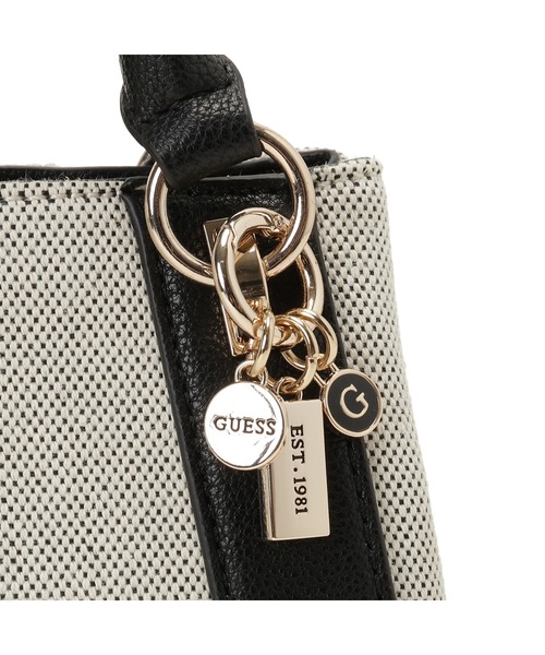 Guess(ゲス)の「KARNILLA Girlfriend Satchel ハンドバッグ(ハンドバッグ・レディース・ブラック/キャメル・ONE SIZE)」の3枚目の写真