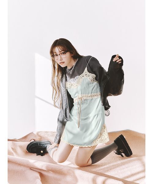 LILY BROWN（リリーブラウン）の「バルーンジップブルゾン（ブルゾン・レディース・ブラック/ボルドー/ブルー・F）」の6枚目の写真