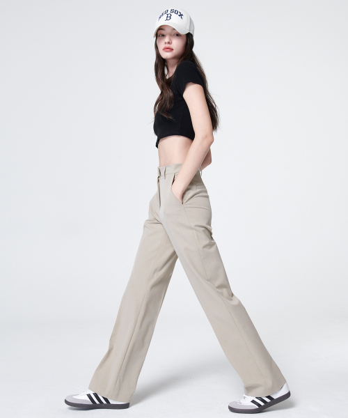 MALOUPE(マロップ)の「2126 ストレッチセミワイドパンツ(ベージュ)(スラックス・レディース・ベージュ・FREE)」の3枚目の写真